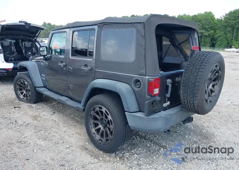 2016 Jeep Wrangler Unlimited Sport z USA, uszkodzony, nr VIN 1C4BJWDG4GL243318